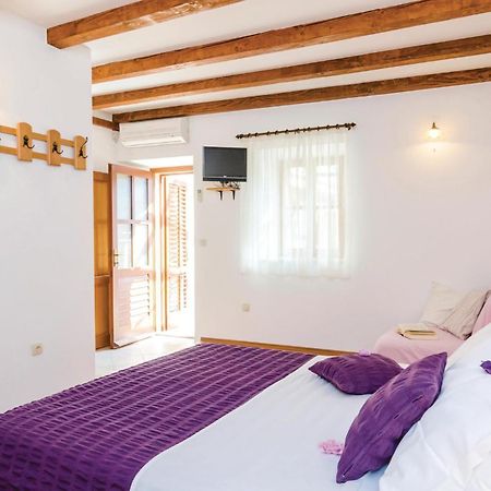 Cozy Home In Slano With Wifi Extérieur photo